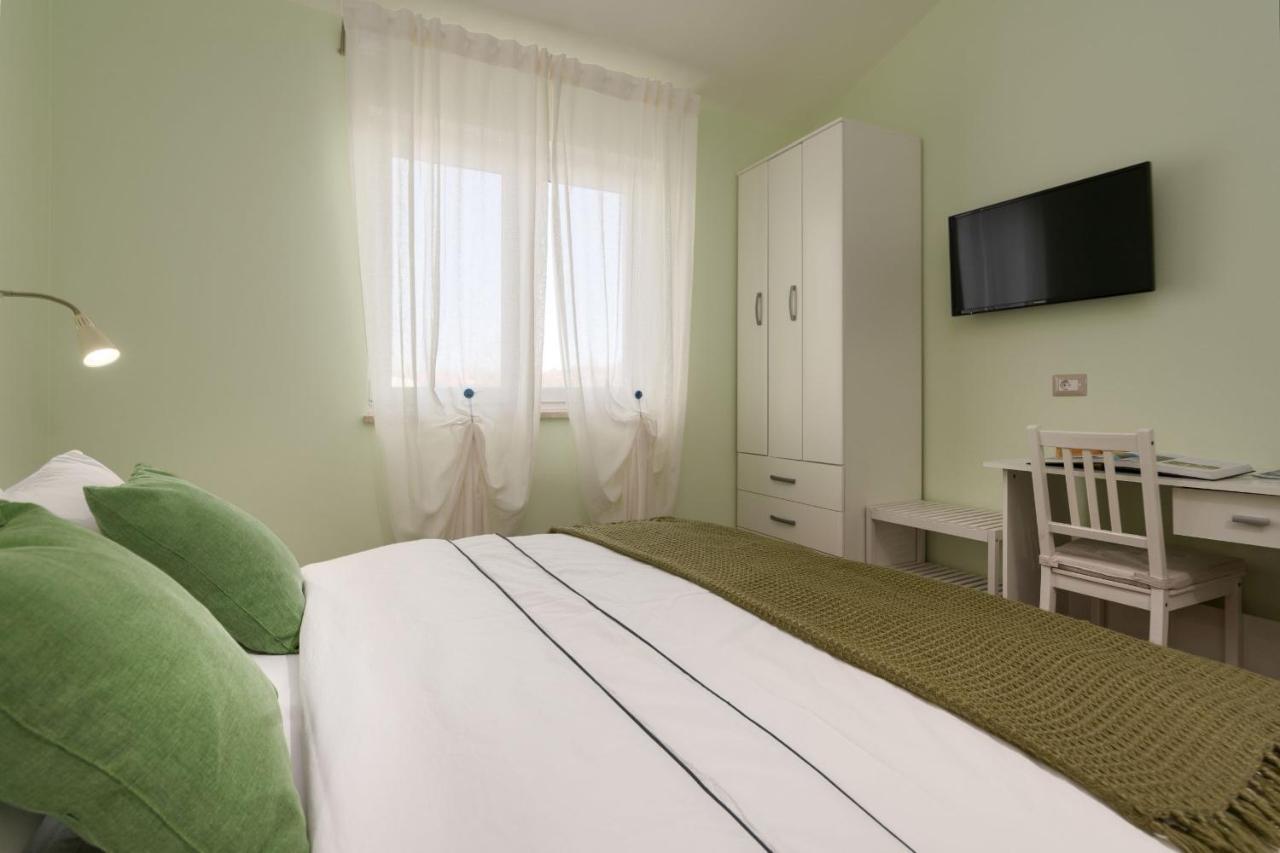 Apartment Karolina 2 Funtana Dış mekan fotoğraf